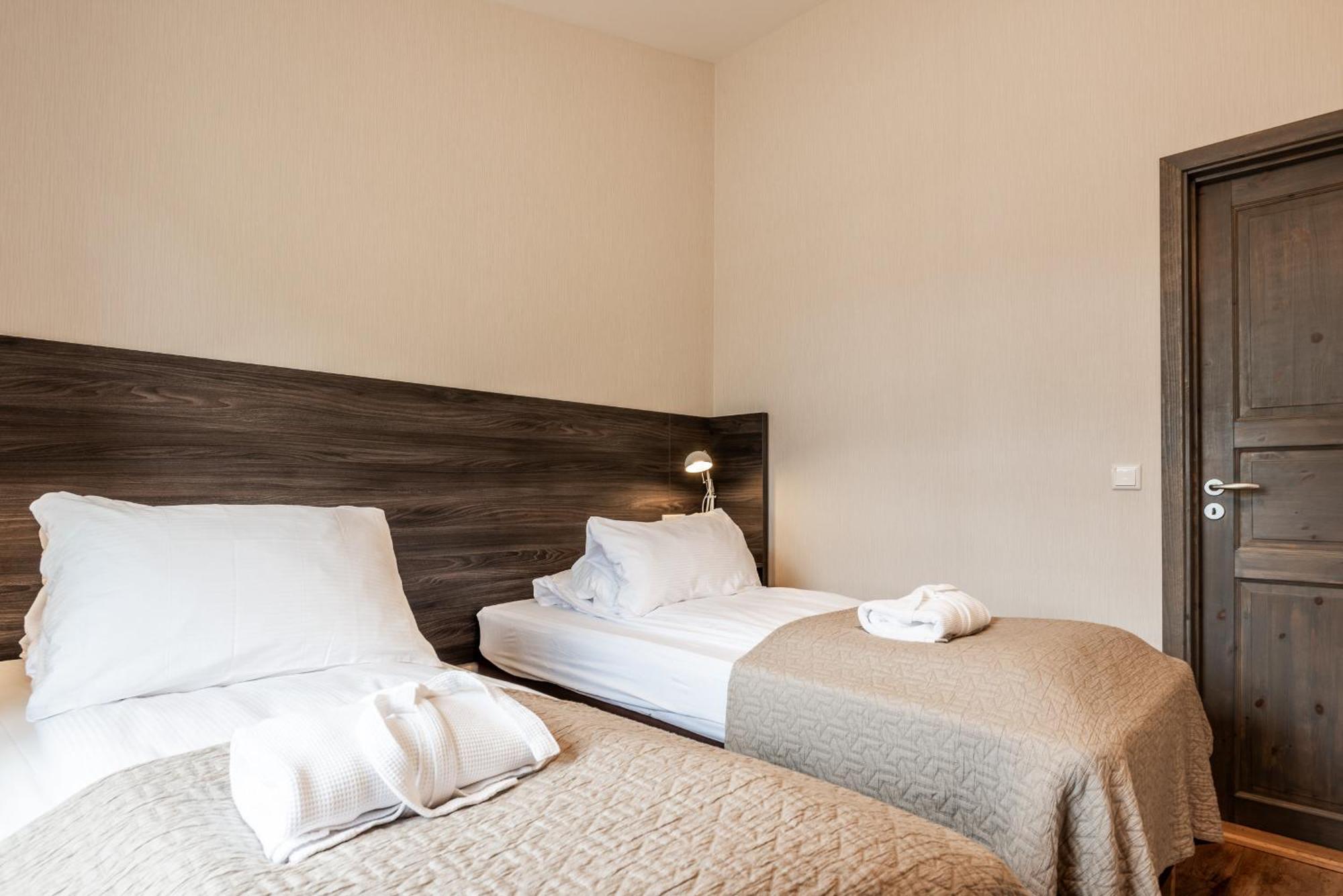 Boutique Hotel Anna By Ej Hotels Holt  Екстериор снимка