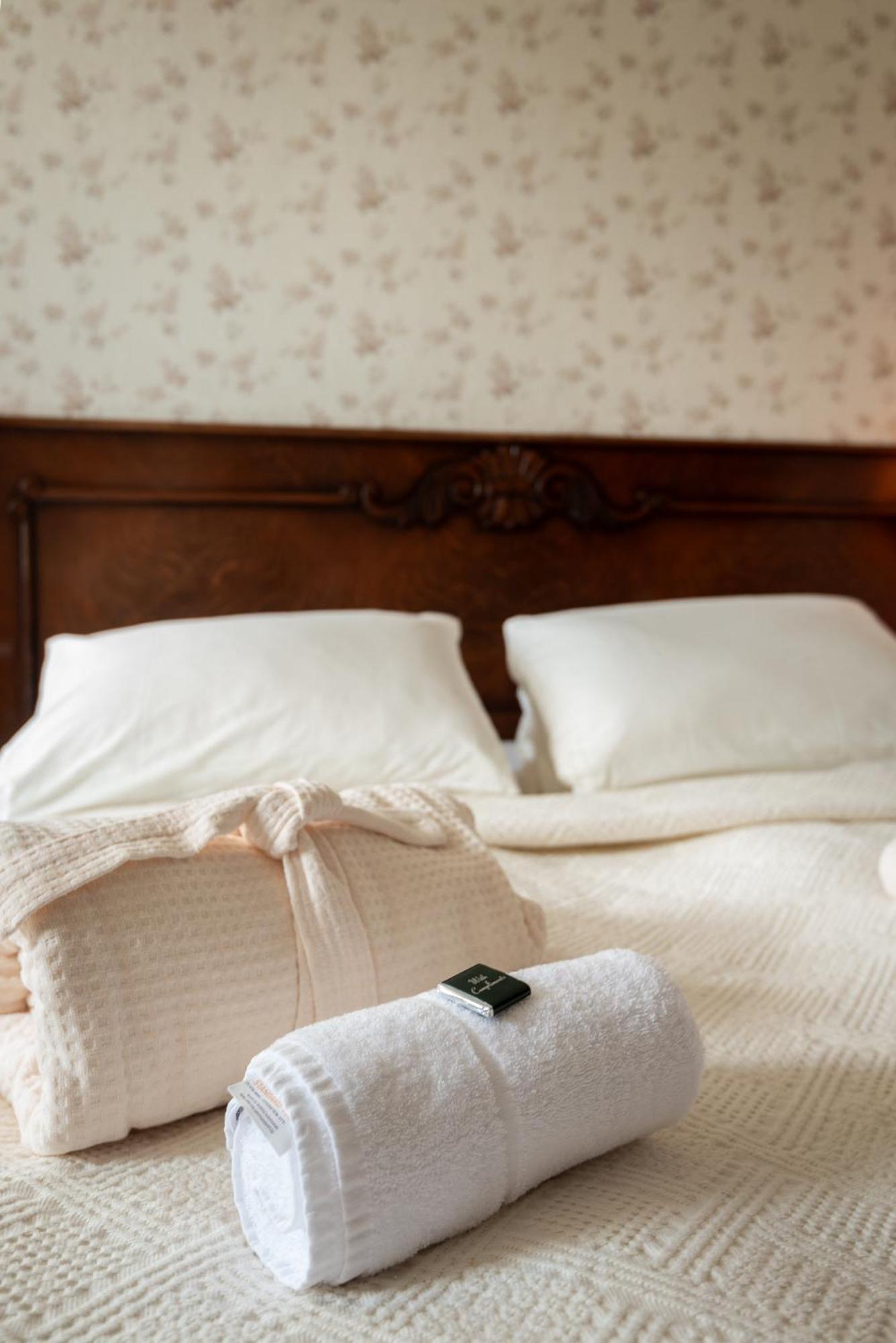 Boutique Hotel Anna By Ej Hotels Holt  Екстериор снимка